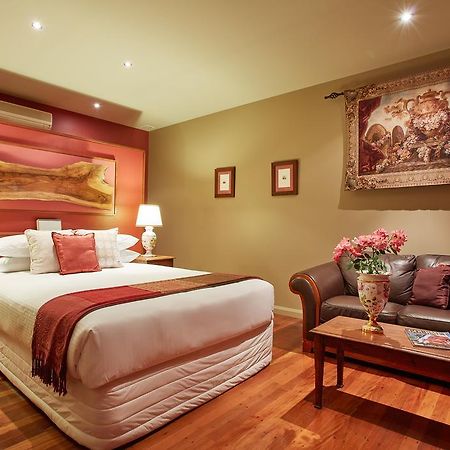 Villa Gusto Luxury Accommodation Porepunkah Exterior photo