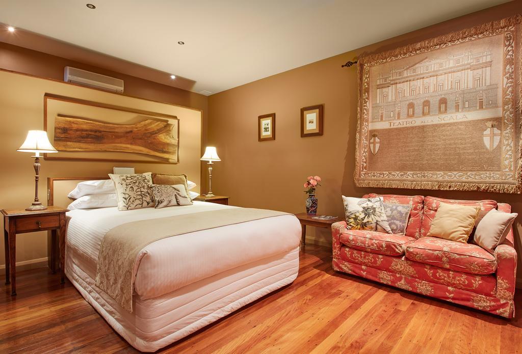 Villa Gusto Luxury Accommodation Porepunkah Exterior photo