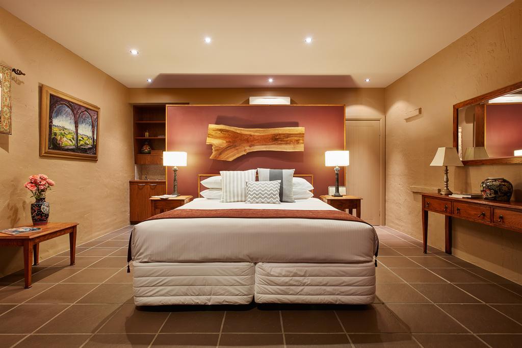 Villa Gusto Luxury Accommodation Porepunkah Exterior photo